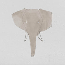 Carregar imagem no visualizador da galeria, Pormenor da cabeça do elefante aplicado numa parede!